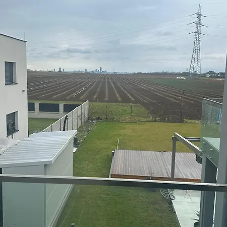 Villa Skyline-View Gerasdorf bei Wien Exterior foto