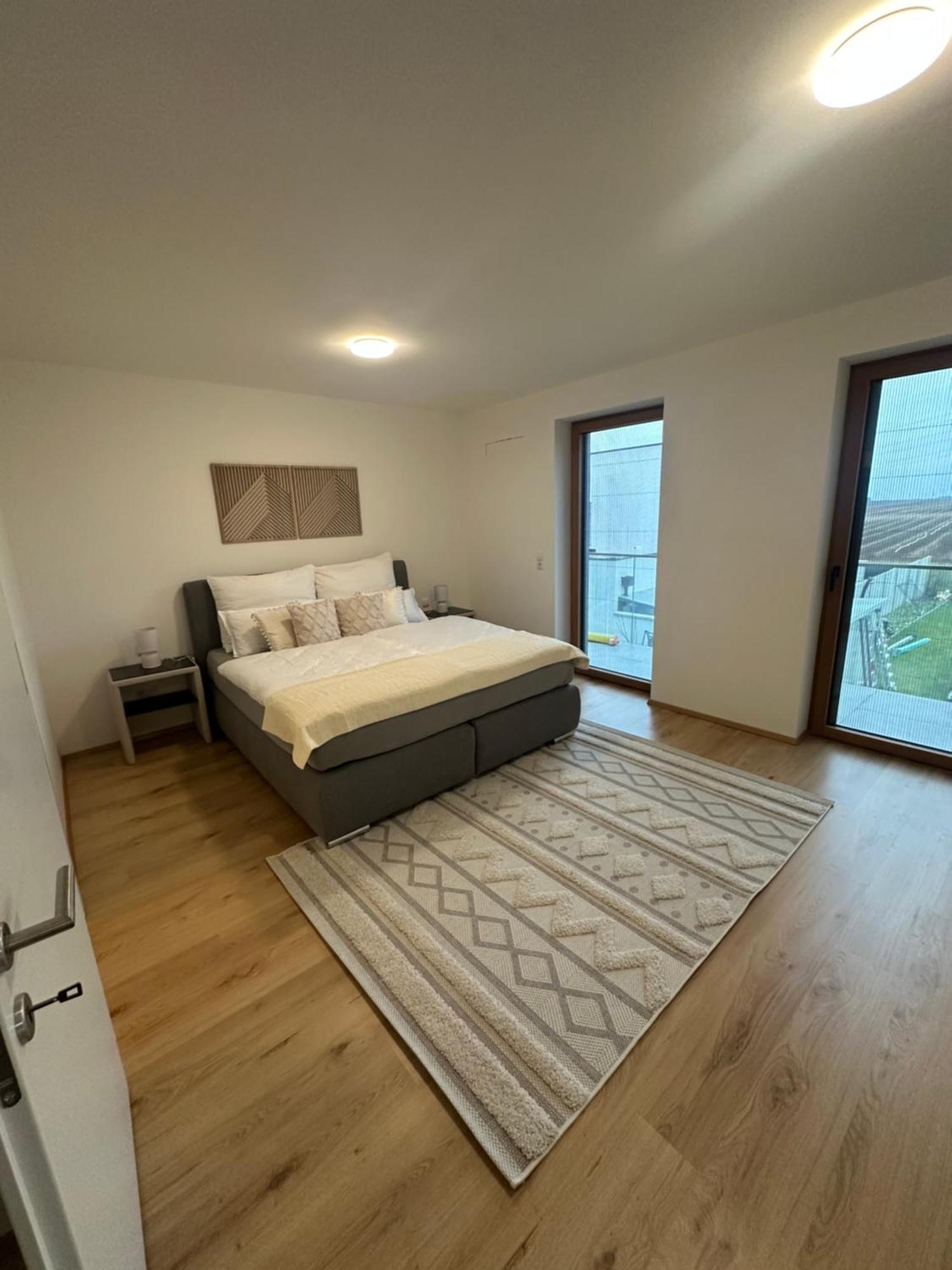 Skyline-view Holiday home Gerasdorf bei Wien